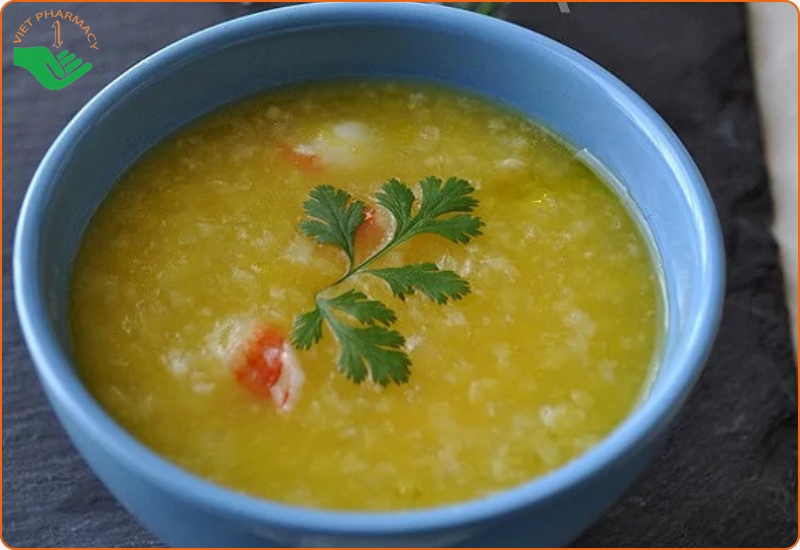 Cháo đậu xanh, bí đỏ với thịt băm