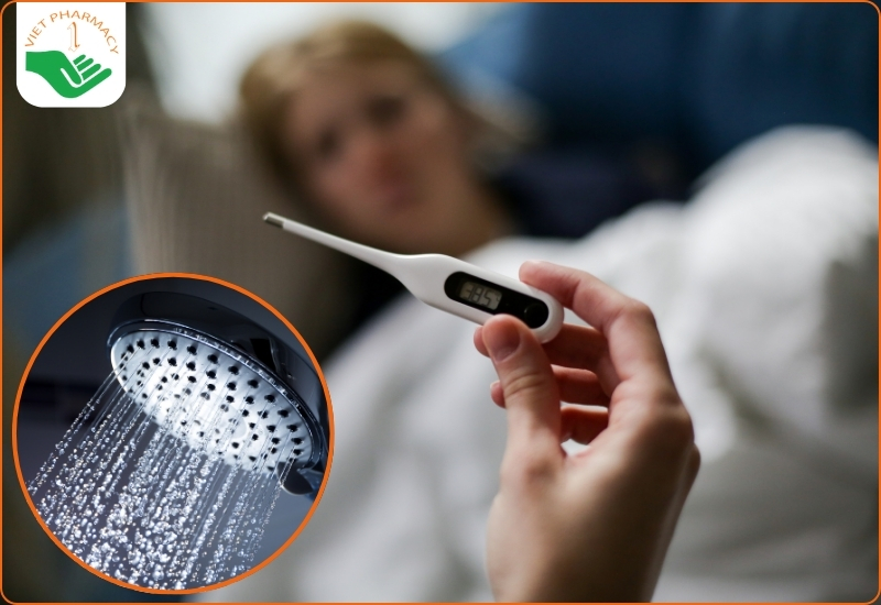 Người lớn sốt có được tắm không