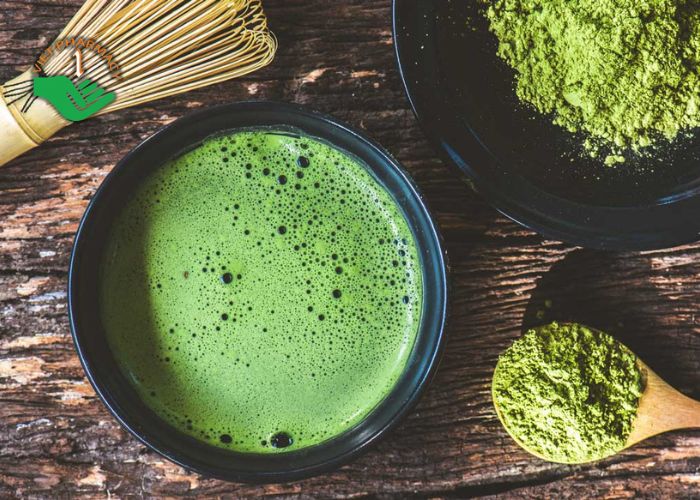Sự kết hợp giữa catechin và caffeine trong trà xanh giúp giảm cân mạnh mẽ