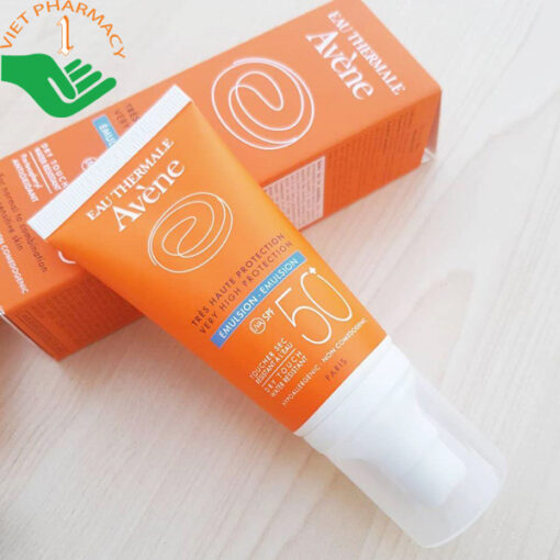 Kem chống nắng Avene Very High Protection Emulsion SPF50+