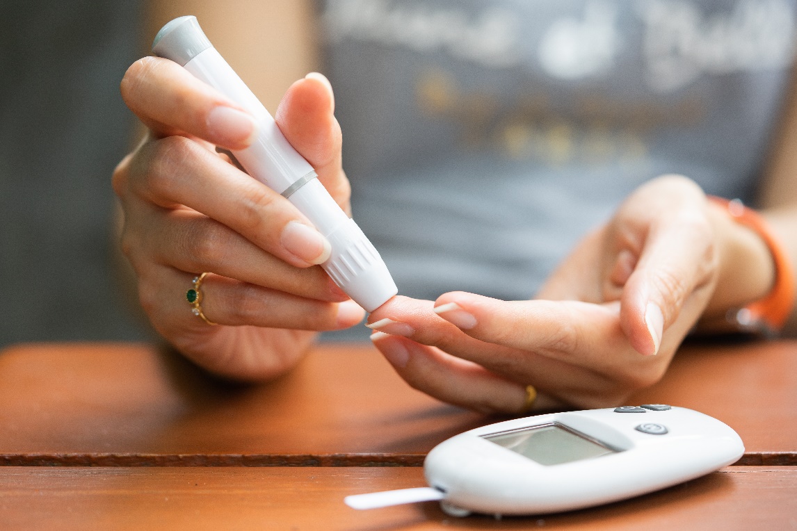 Cách sử dụng máy đo đường huyết tại nhà