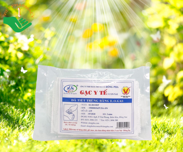 Gạc y tế tiệt trùng thấm hút 3 Con Nai 8x9cm (8 lớp)