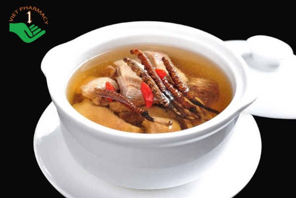 Canh gà đông trùng hạ thảo