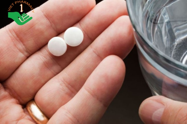 Một số thuốc trị giun kim là Mebendazole, Albendazole, Pyrantel pamoate