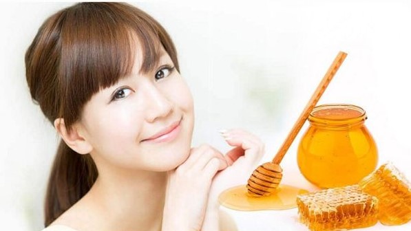 Một số công dụng nổi bật của mật ong trong việc làm trắng da