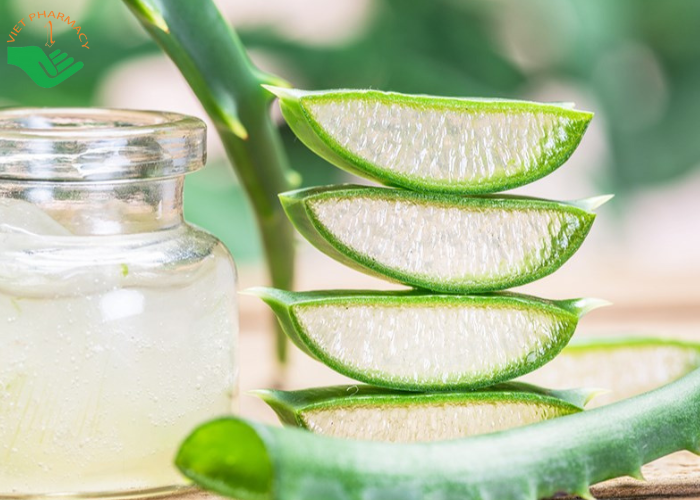 Làm trắng da bằng nha đam