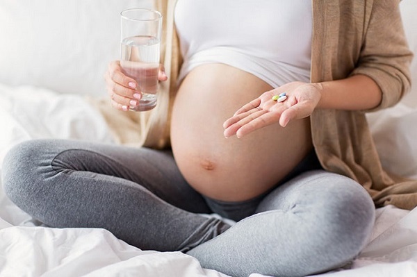 Cách uống thuốc bổ cho bà bầu