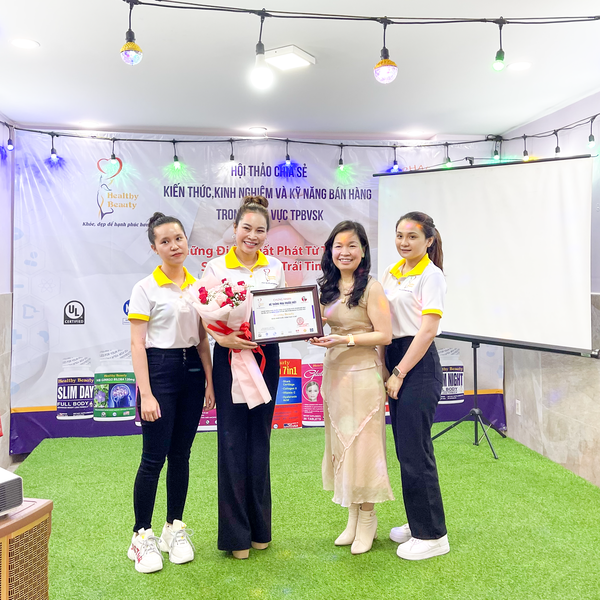 CEO Nhà thuốc Việt nhân giấy chứng nhận Nhà thuốc phân phối chính hãng Thực phẩm bảo vệ sức khoẻ Healthy Beauty