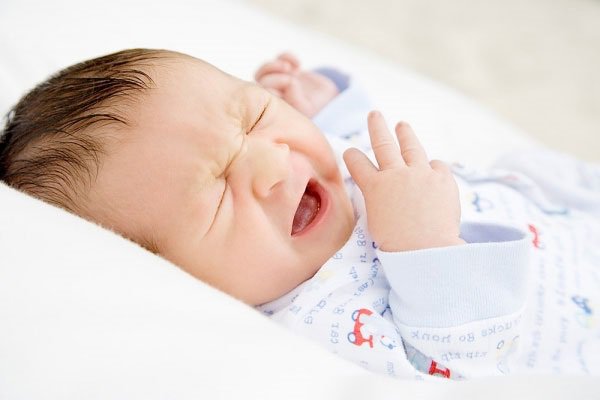 Chứng nghẹt mũi sơ sinh