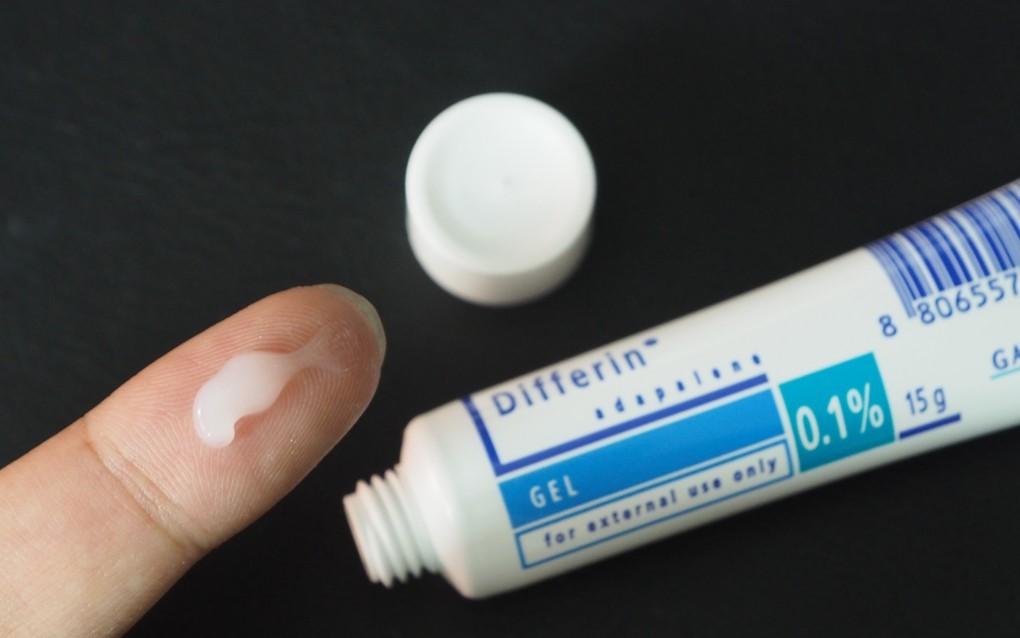 Chất kem của Differin Adapalene Cream