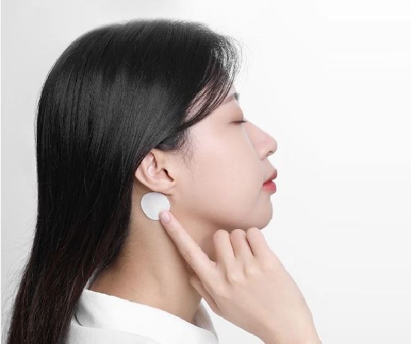 Những lưu ý sử dụng miếng dán chống say tàu xe