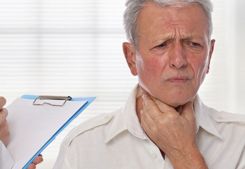 Có nhiều nguyên nhân dẫn đến tình trạng không ho nhưng có đờm ở cổ họng