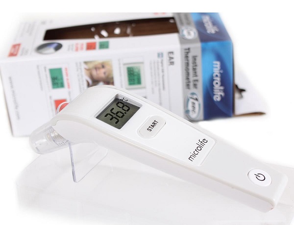 Nhiệt kế hồng ngoại đo tai Microlife IR1DQ1
