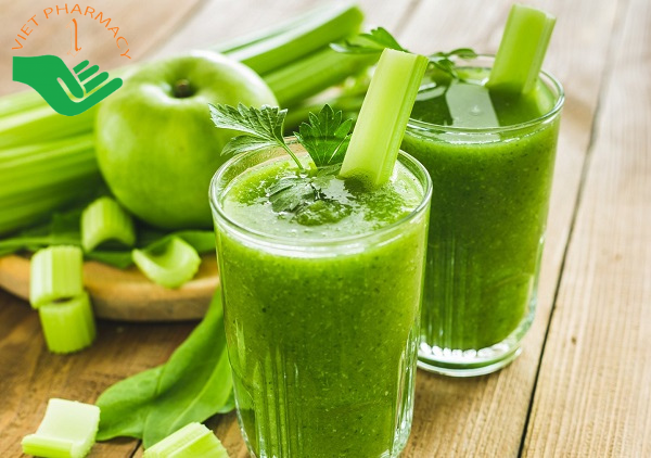 Nước ép cần tây táo giảm cân