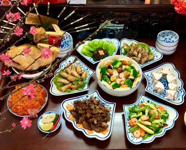 Rối loạn tiêu hoá là bệnh lý thường gặp vào dịp Tết