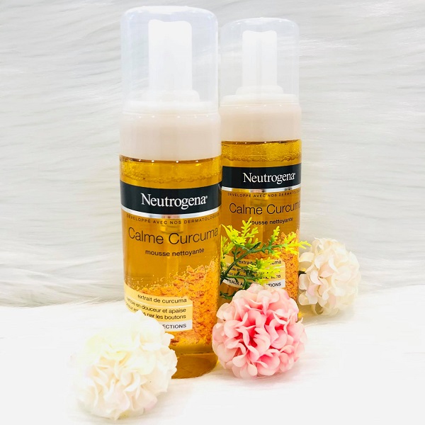 Sữa Rửa Mặt Tinh Chất Nghệ Neutrogena