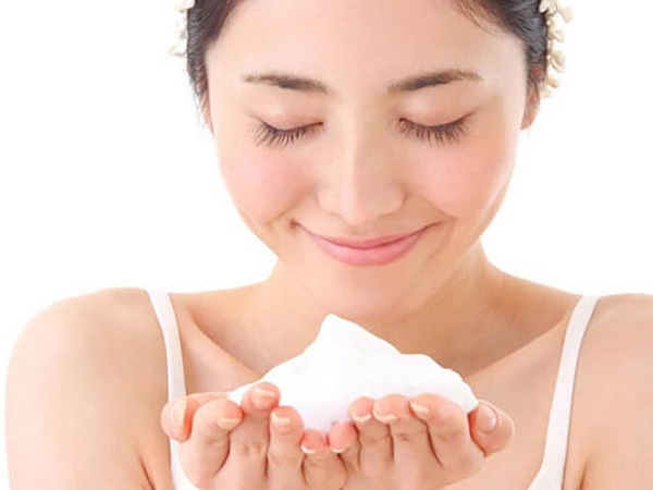 Bật mí top sữa rửa mặt trắng da tốt nhất hiện nay