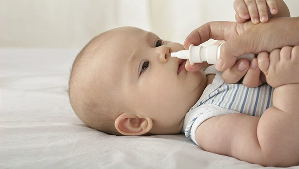 Tác dụng của việc rửa mũi cho trẻ sơ sinh