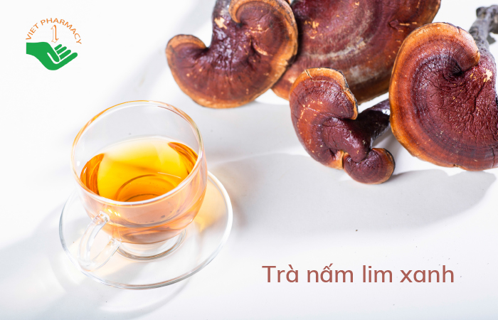 Hãm trà hoặc sắc nước nấm lim xanh là cách dùng phổ biến của nấm lim xanh nguyên tai hoặc thái lát