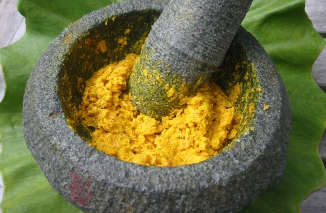 Nghệ là phương pháp dân gian hiệu quả giúp điều trị sẹo, thâm