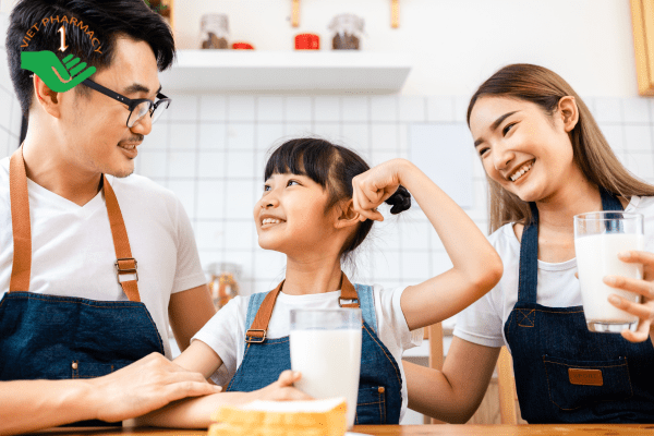 Uống sữa sau khi ăn để tránh đau bụng