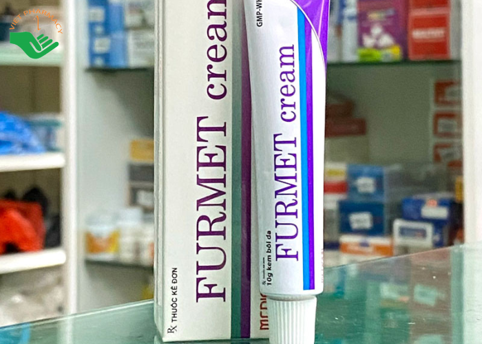 Kem bôi Furmet Cream trị nấm, viêm da có biến chứng nhiễm trùng (10g)