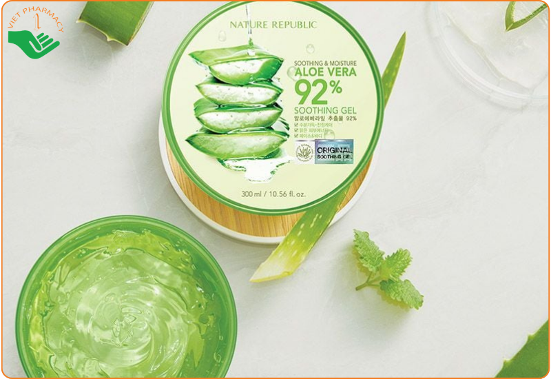 Kem dưỡng ẩm Hàn Quốc Nature Republic Smoothing & Moisture Aloe Vera 92% Soothing Gel