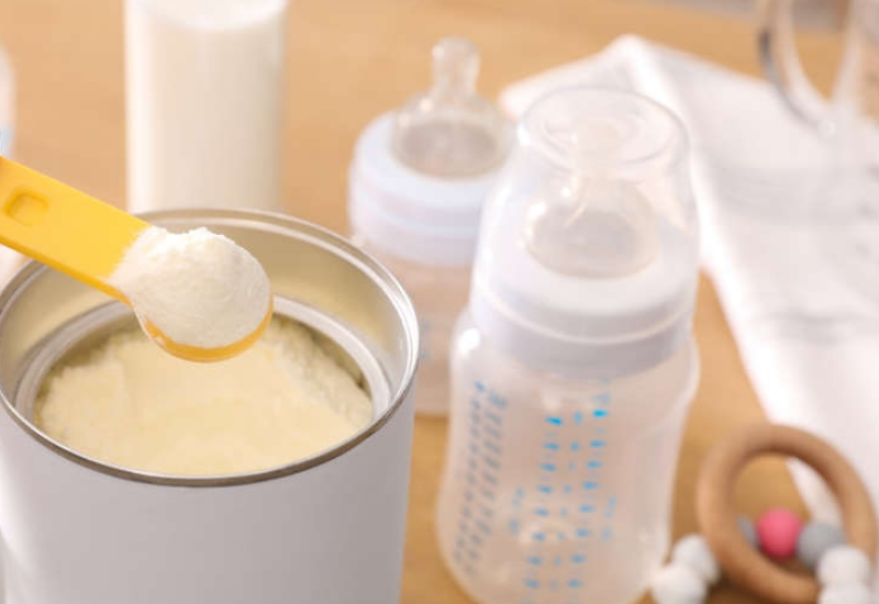 Bao lâu nên đổi sữa công thức cho bé​ là câu hỏi mà các bậc cha mẹ luôn thắc mắc