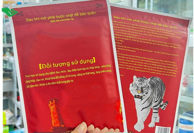 Miếng dán Cao Tan Kim Đan điều trị quai bị, viêm tấy (2 lá x 1.5g)