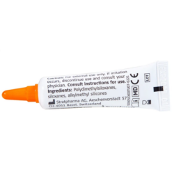 Gel hỗ trợ điều trị sẹo Strataderm Stratpharma (Hộp 1 tuýp 5g)