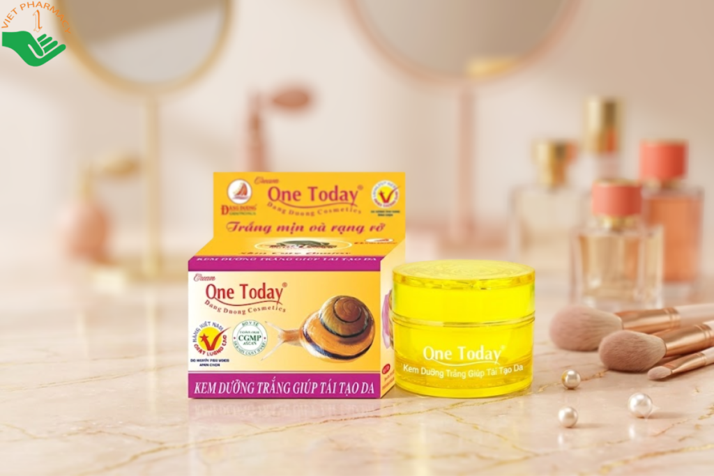 Kem dưỡng trắng da One Today