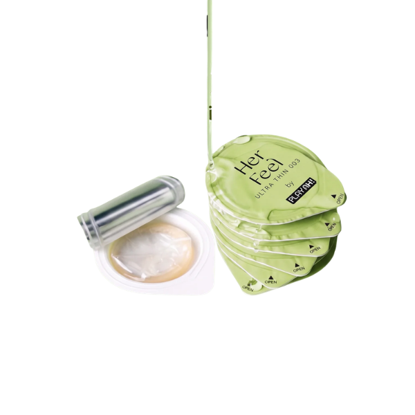 Bao cao su Her Feel Ultra Thin 003 PlayAh siêu mỏng nhiều gel bôi trơn (Hộp 10 bao)