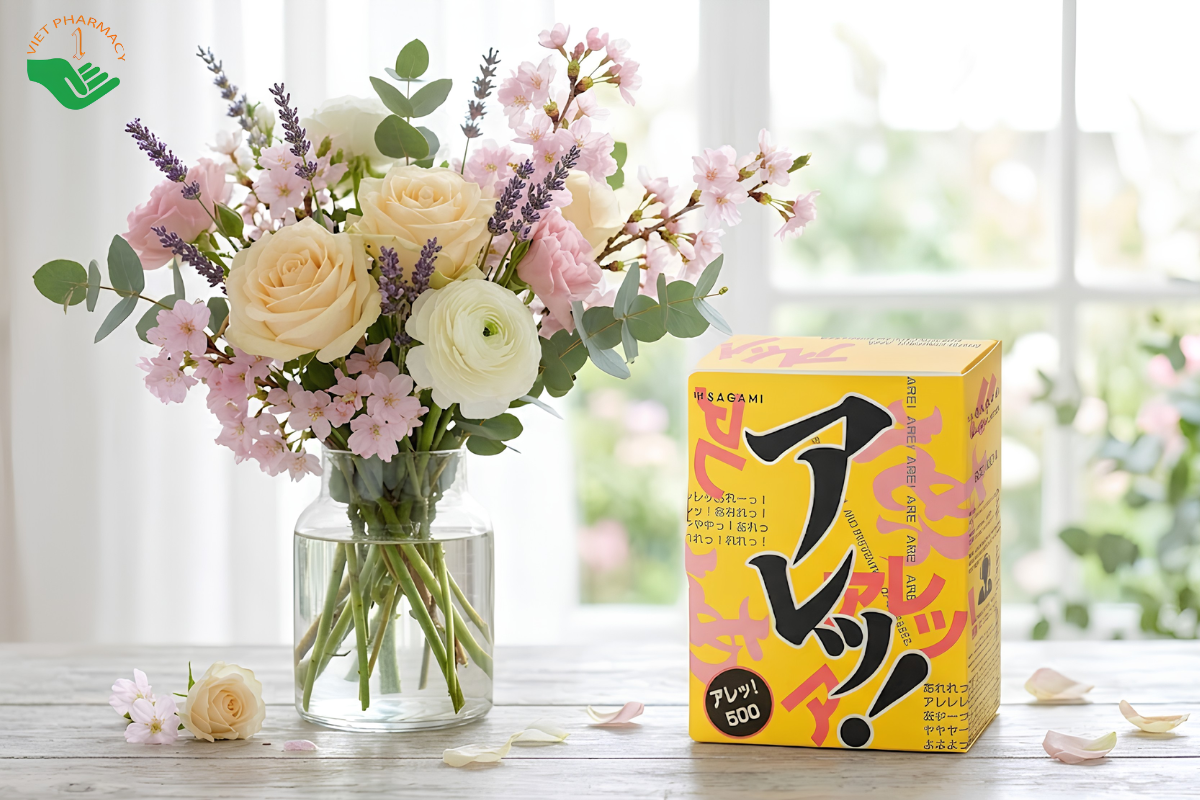 Bao cao su Sagami Are Are khác với Super Dots ở chỗ kết hợp cả gân nổi (đường vân dọc hoặc ngang) và chấm nổi trên toàn bộ thân bao