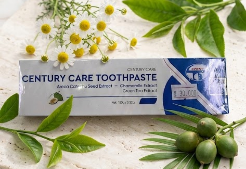 Kem đánh răng Century Care ngăn ngừa vi khuẩn gây mùi trong khoang miệng (Tuýp 100g)
