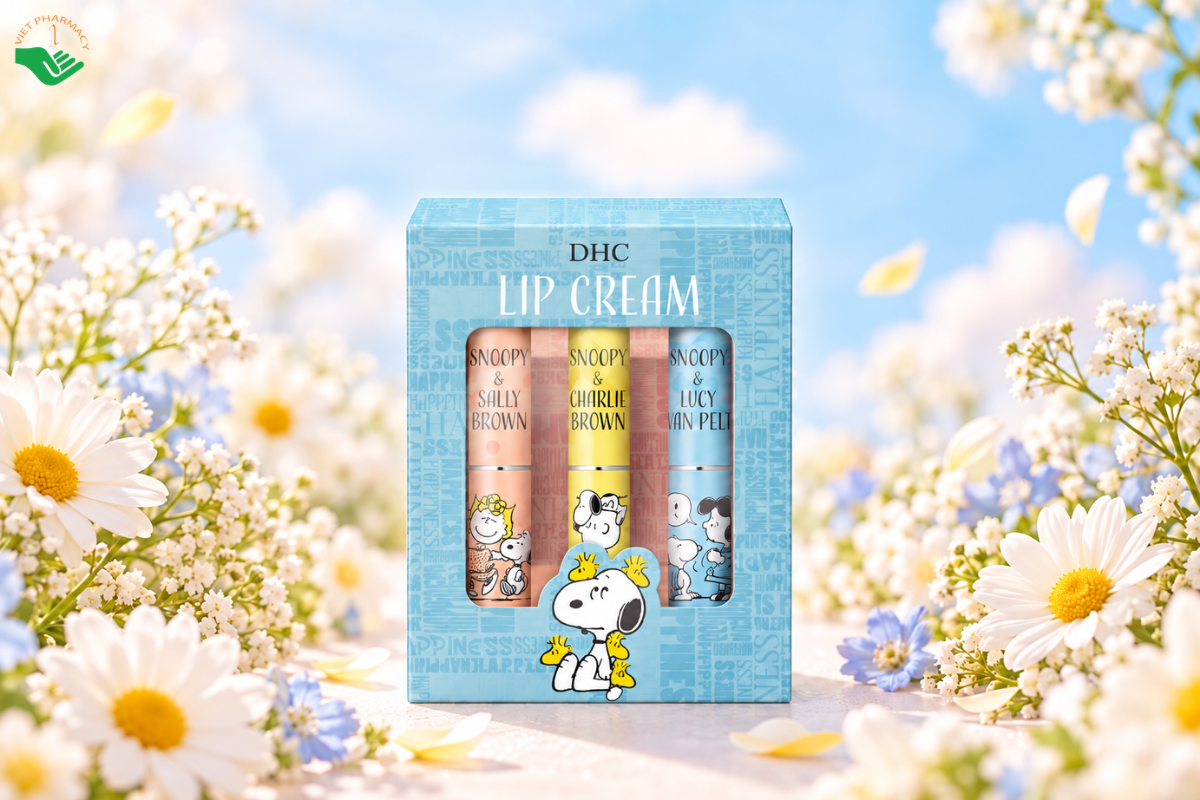 Set son dưỡng Lip Cream Snoopy DHC dưỡng ẩm, giúp môi mềm mại (Hộp 3 thỏi x 1,5g)