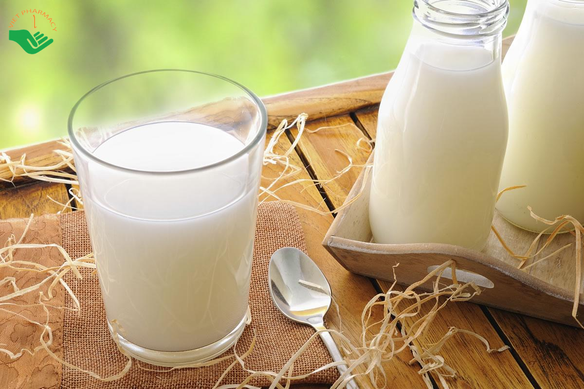 Làm hồng vùng kín bằng sữa tươi không đường