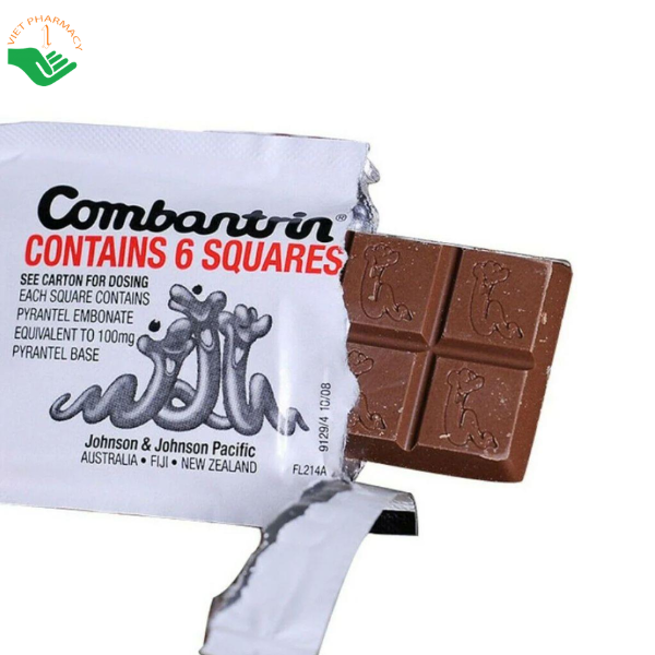 Thuốc Combantrin Chocolate Squares Johnson & Johnson điều trị nhiễm giun ký sinh đường ruột (Hộp 24 viên)